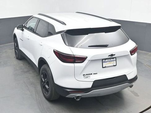 New 2026 Chevrolet Blazer LT w/ Convenience Package AWD/4WD image 36