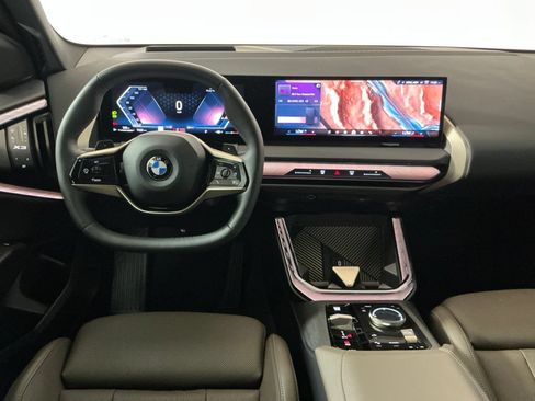 Certified 2025 BMW X3 xDrive30i w/ Premium Package AWD/4WD image 10