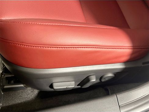 Used 2025 MAZDA MAZDA3 s image 17