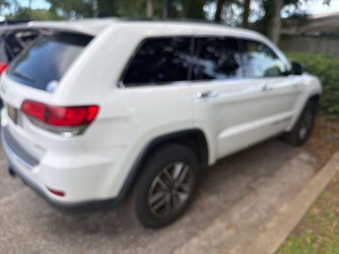 Used 2020 Jeep Grand Cherokee Limited w/ Trailer Tow Group IV AWD/4WD image 2