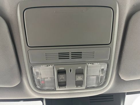 Used 2018 Honda CR-V EX image 23