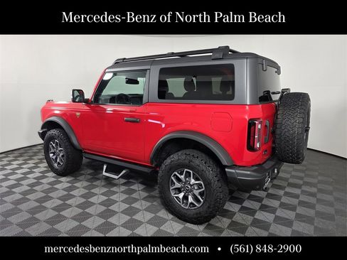 Used 2022 Ford Bronco Badlands image 4