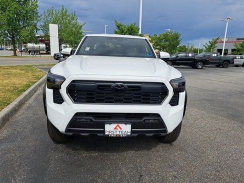 New 2026 Toyota Tacoma TRD Off-Road AWD/4WD image 3