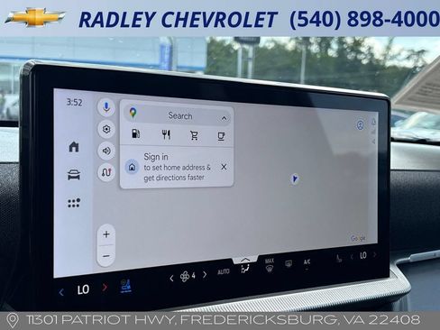 Used 2025 Ford Explorer ST AWD/4WD image 8