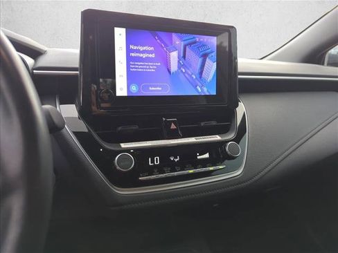 Used 2024 Toyota Corolla SE image 14