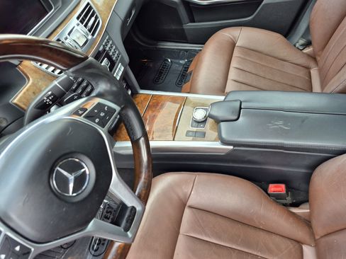 Used 2015 Mercedes-Benz E 350 4MATIC Wagon image 26