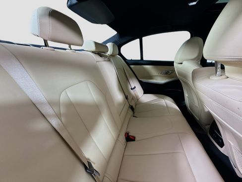 Used 2020 BMW 330i Sedan w/ Convenience Package image 27