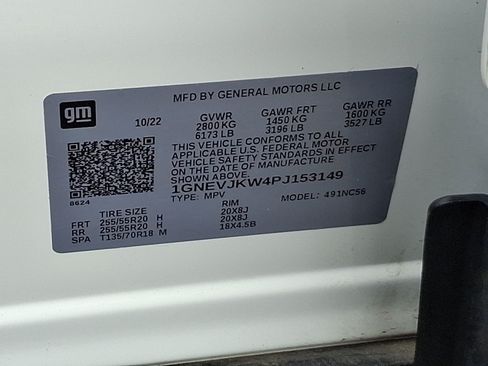 Used 2023 Chevrolet Traverse RS AWD/4WD image 31