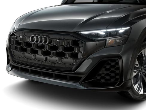 Certified 2025 Audi Q8 Premium Plus w/ Premium Plus Package AWD/4WD image 6