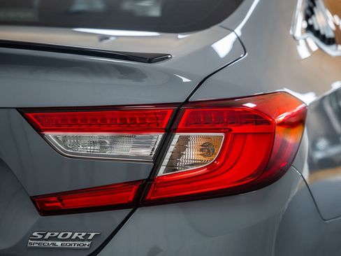 Used 2021 Honda Accord Sport Special Edition image 7