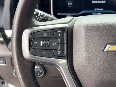 Used 2022 Chevrolet Silverado 1500 LT RWD image 31