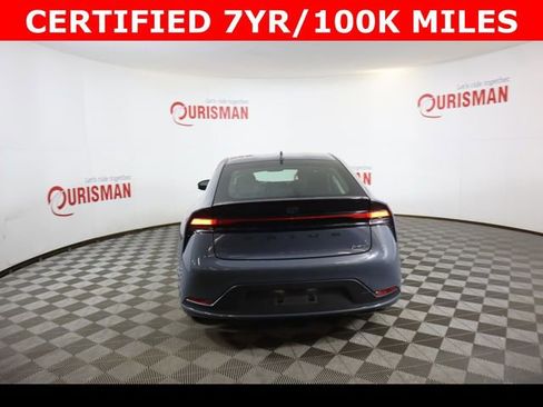 Used 2025 Toyota Prius LE image 13
