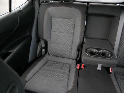 Used 2023 Chevrolet Equinox LT AWD/4WD image 12