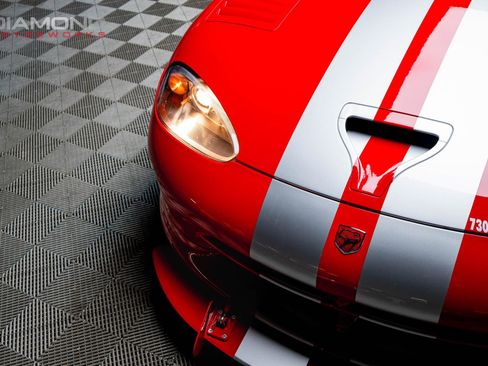 Used 2000 Dodge Viper GTS image 87