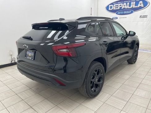 New 2026 Chevrolet Trax LT w/ Driver Confidence Package FWD image 18