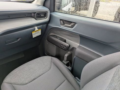 New 2026 Ford Maverick XL image 17