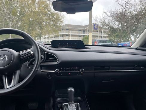 Used 2025 MAZDA CX-30 AWD 2.5 S w/ Preferred Package image 17