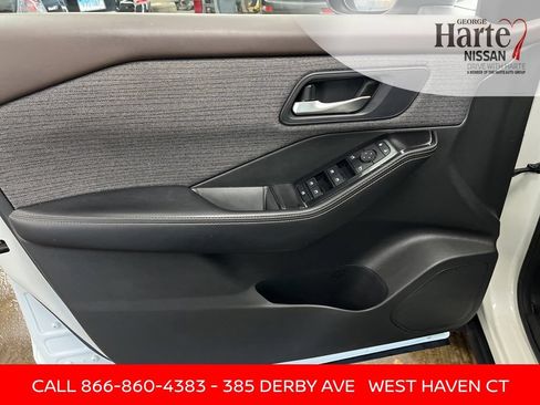 Certified 2023 Nissan Rogue SV AWD/4WD image 17