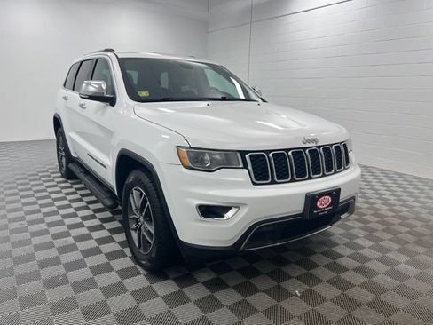 Used 2017 Jeep Grand Cherokee Limited AWD/4WD image 1