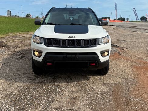 Used 2020 Jeep Compass Trailhawk AWD/4WD image 8