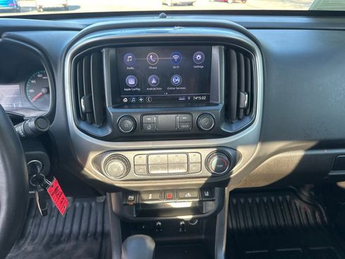 Used 2022 Chevrolet Colorado LT w/ Fleet Safety Package image 27