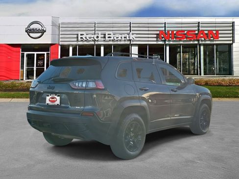 Used 2022 Jeep Cherokee Latitude w/ Trailer Tow Group AWD/4WD image 5