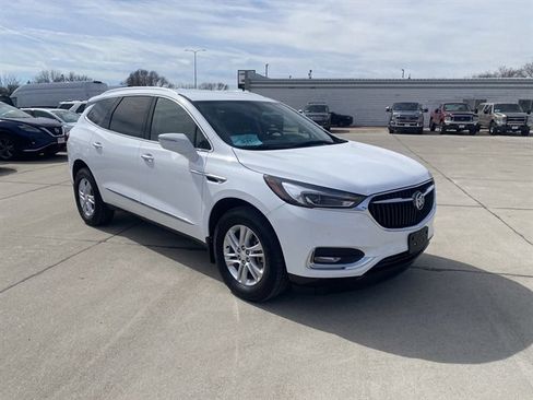 Used 2019 Buick Enclave Essence w/ Trailering Package, 5000 lbs. image 3