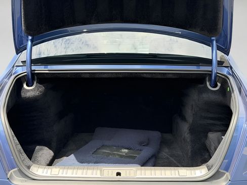 Used 2019 Rolls-Royce Ghost RWD image 12