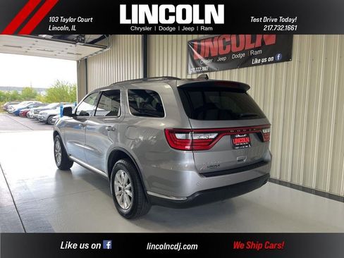 Used 2021 Dodge Durango SXT image 4