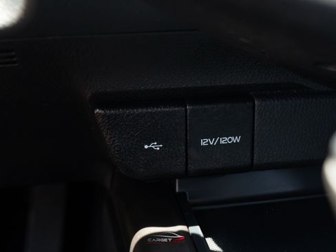 Used 2021 Toyota Camry SE FWD image 26
