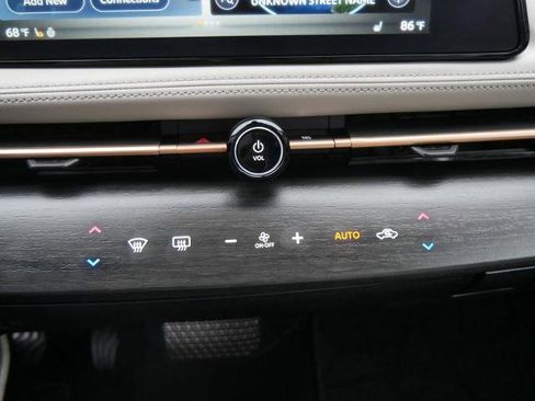 Certified 2024 Nissan Ariya AWD image 22