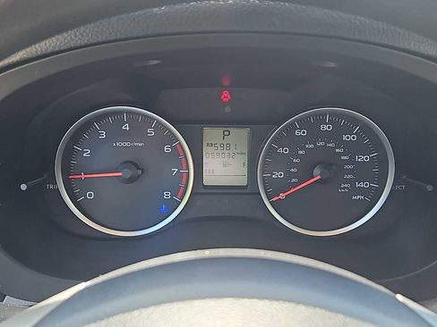 Used 2015 Subaru Forester 2.5i w/ Alloy Wheel Package AWD/4WD image 24