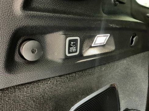 Used 2025 Jeep Grand Cherokee L Summit AWD/4WD image 32