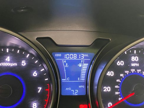 Used 2013 Hyundai Veloster w/ Style Pkg image 20