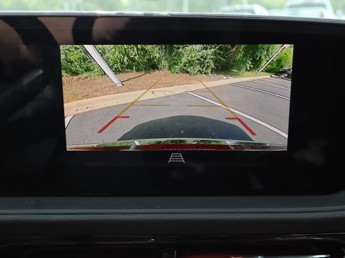 Used 2024 Buick Envista Avenir FWD image 30