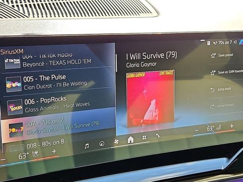 Certified 2024 BMW i5 eDrive40i w/ Premium Package image 16