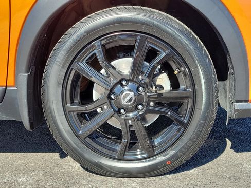 Certified 2023 Nissan Kicks SR image 5