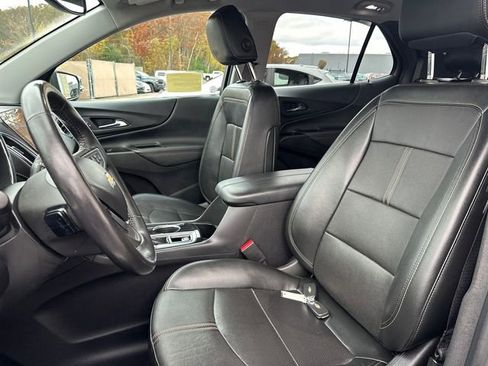 Used 2022 Chevrolet Equinox Premier w/ Redline Edition image 34