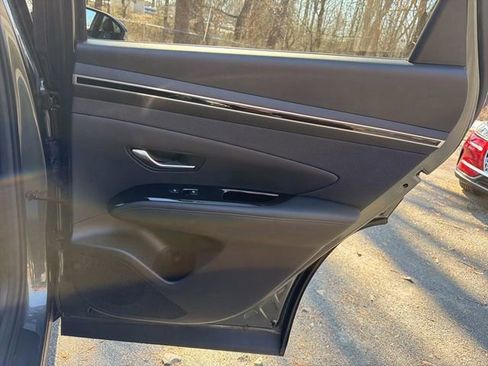 Certified 2023 Hyundai Tucson Limited image 12