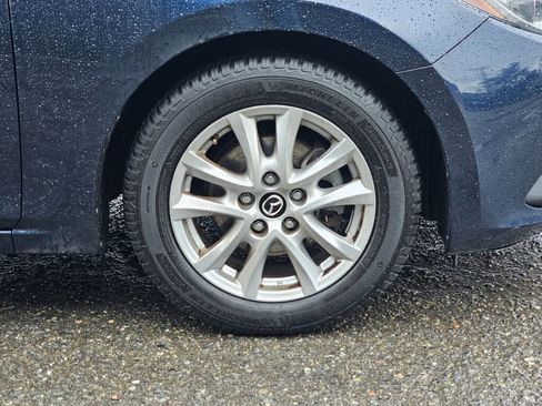 Used 2016 MAZDA MAZDA3 i Touring image 9