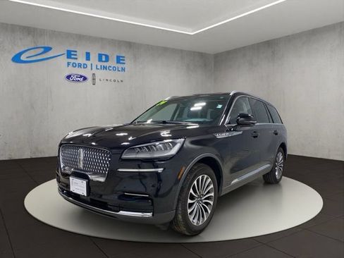 Certified 2024 Lincoln Aviator AWD w/ Premium Package image 5