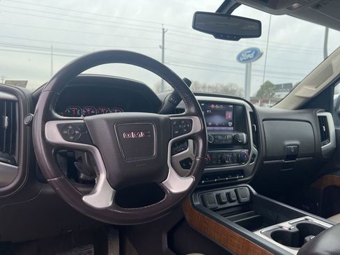 Used 2015 GMC Sierra 1500 SLT w/ SLT Crew Cab Value Package image 8
