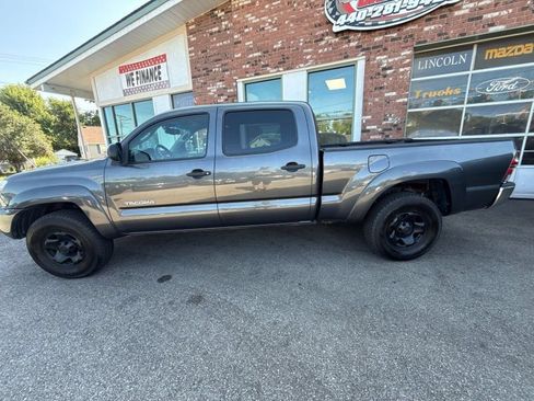 Used 2013 Toyota Tacoma 4x4 Double Cab w/ SR5 Pkg image 8