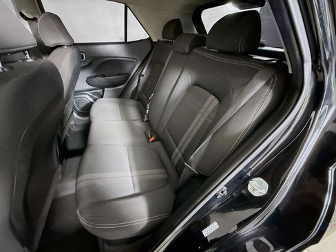 Used 2022 Hyundai Venue SEL w/ Cargo Package FWD image 28