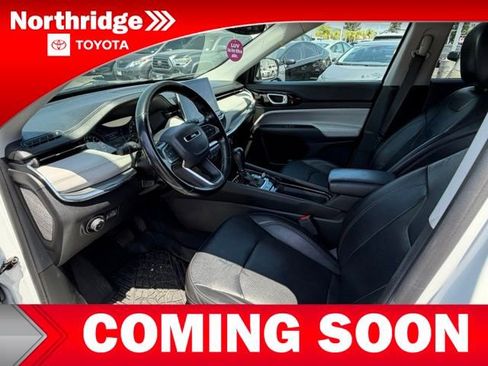 Used 2022 Jeep Compass Limited w/ Mopar Graphics Package AWD/4WD image 5