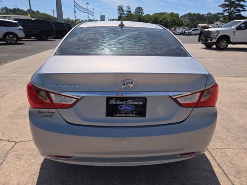 Used 2013 Hyundai Sonata GLS w/ Popular Equipment Pkg FWD image 7