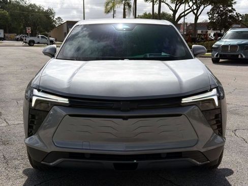 Used 2025 Chevrolet Blazer EV LT AWD/4WD image 8