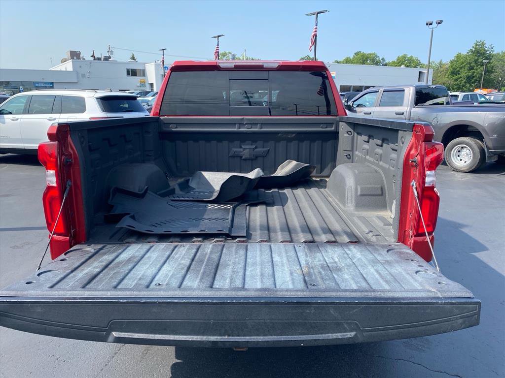 Used 2021 Chevrolet Silverado 1500 LT Trail Boss w/ Convenience Package II AWD/4WD image 23
