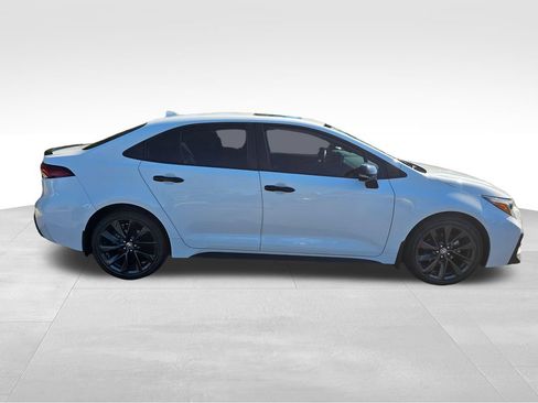 Used 2024 Toyota Corolla XSE FWD image 15