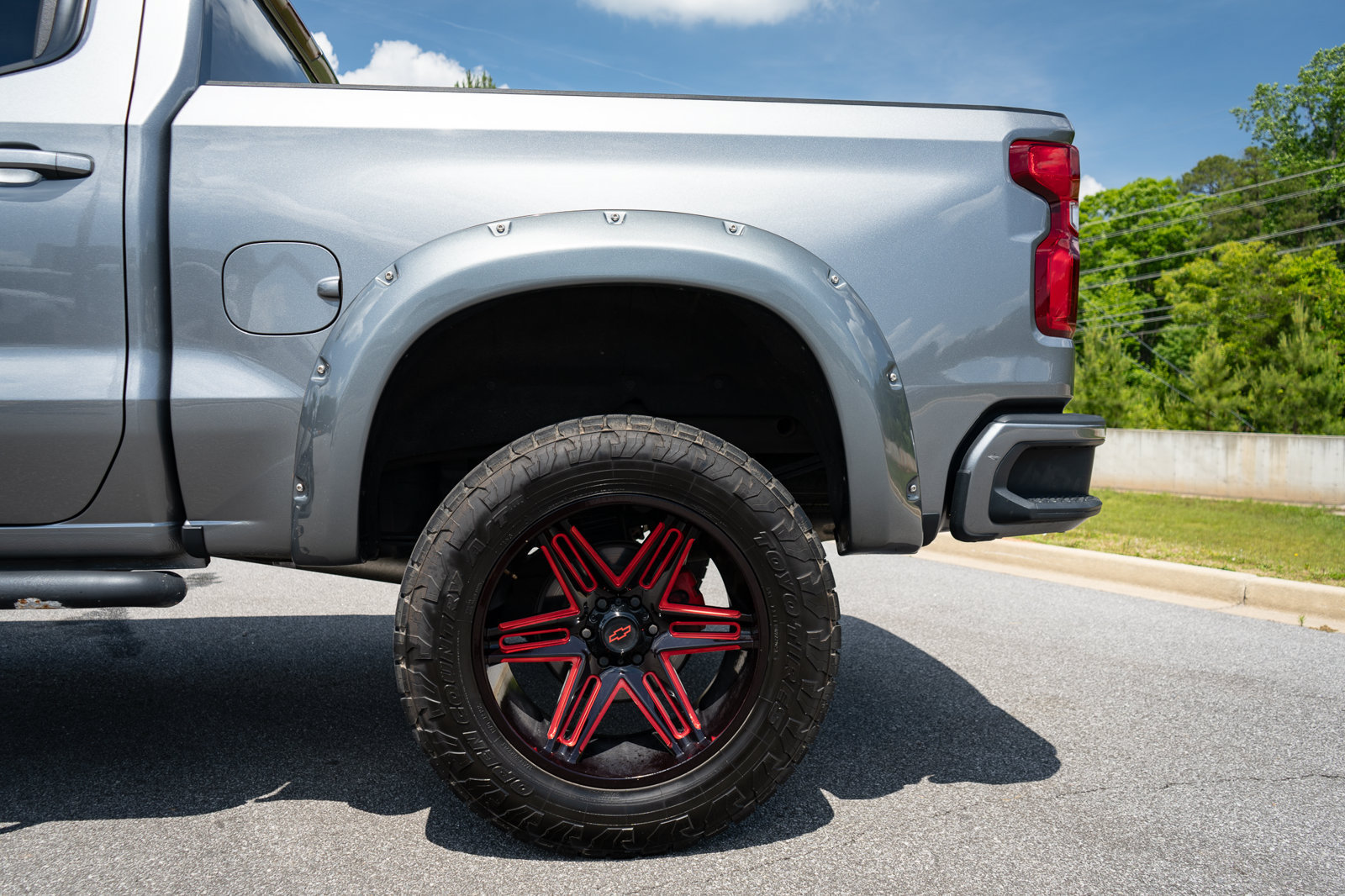 Used 2021 Chevrolet Silverado 1500 RST AWD/4WD image 6